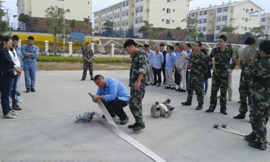 1489048015111581.gif 20141023155918171817.gif