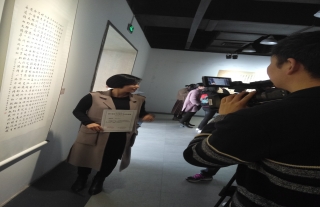 ����������حϲ�������Ź�˾Ա���������ٻ������ȫ��Ůְ���鷨׭����Ʒ��